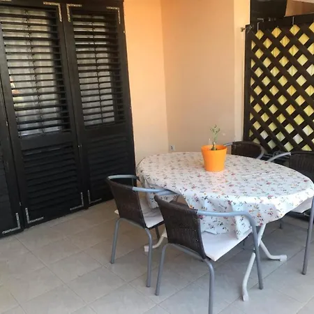 In With Sea View, Terrace, Air Conditioning, Wi-fi * 스베티필립아이자코브
