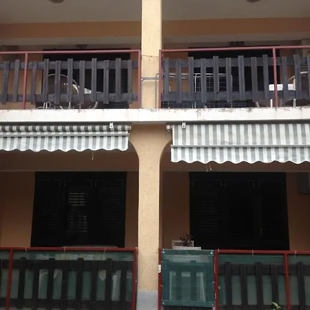 In With Sea View, Terrace, Air Conditioning, Wi-fi * 스베티필립아이자코브