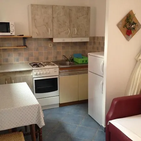 In With Sea View, Terrace, Air Conditioning, Wi-fi * Sveti Filip i Jakov